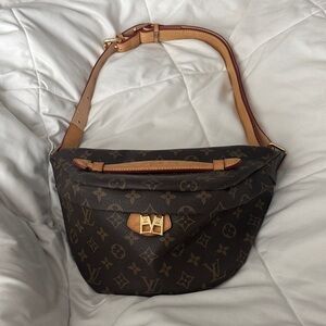 Louis Vuitton Monogram Crossbody Bag in Brown and Tan